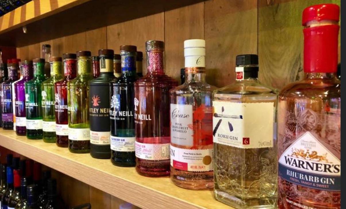 巴恩斯酒店 坎诺克 外观 照片